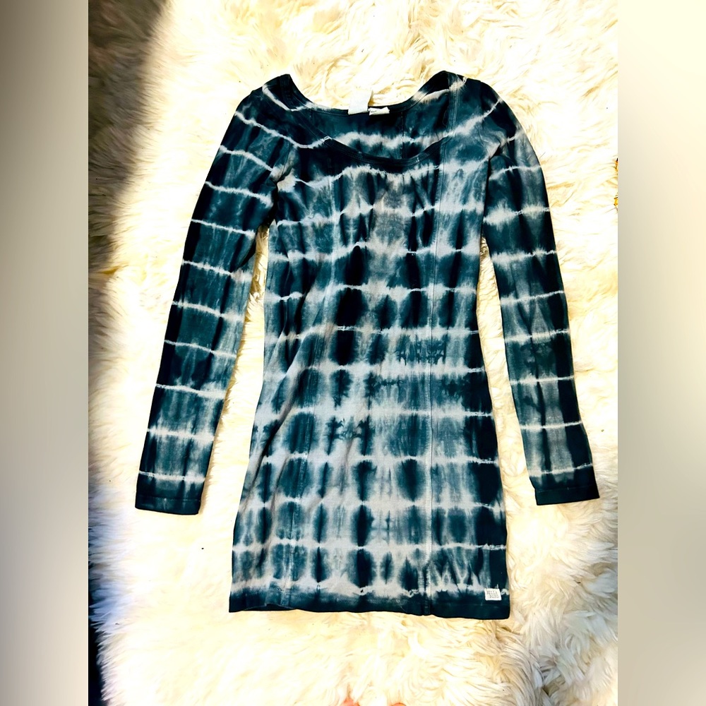 Billabong tie dye dress sz S